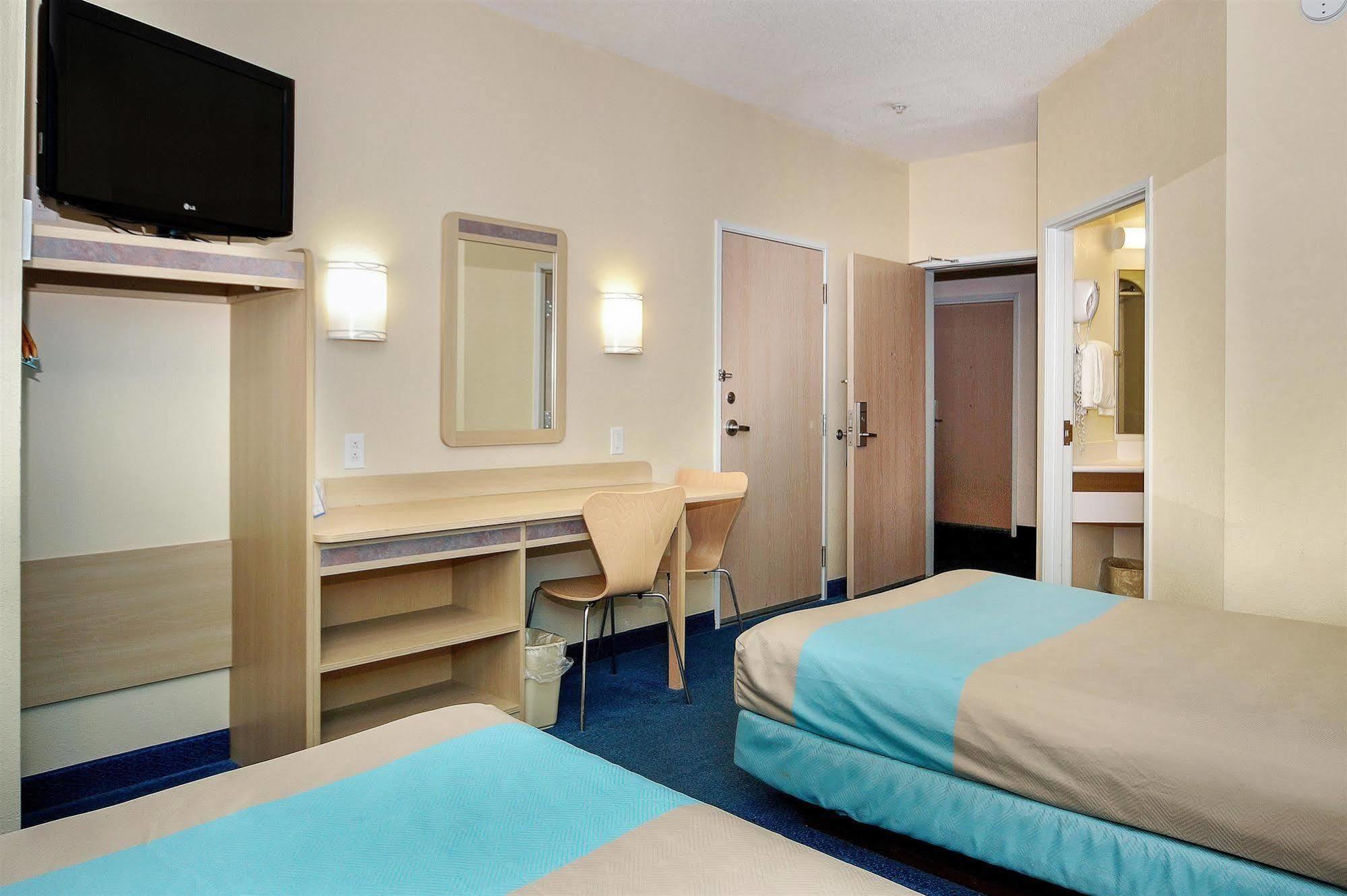Motel 6-Peterborough, On Exterior foto